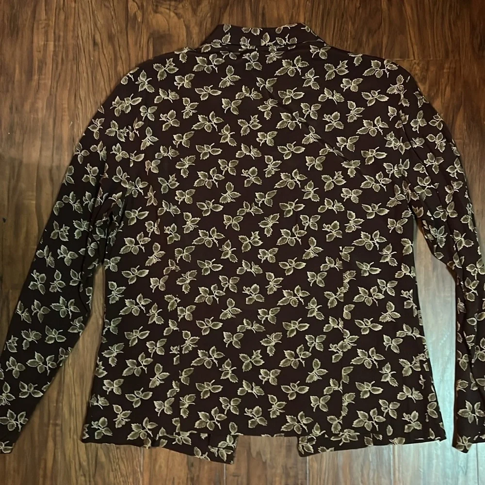Vintage Brown Leaf Print Long Sleeve Button Up